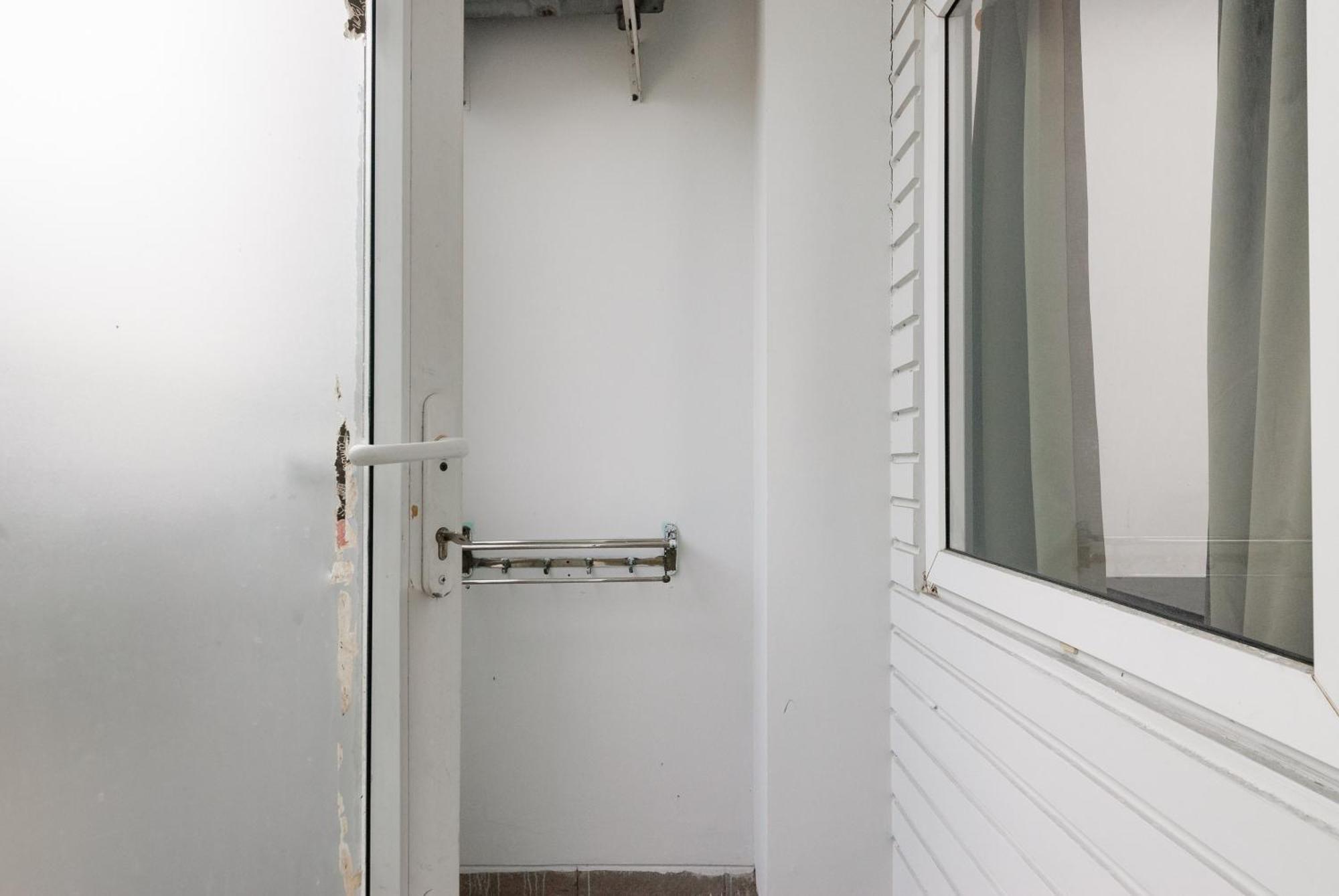 Готель Reddoorz Near Mandaya Royal Hospital Puri Тангеранг Екстер'єр фото